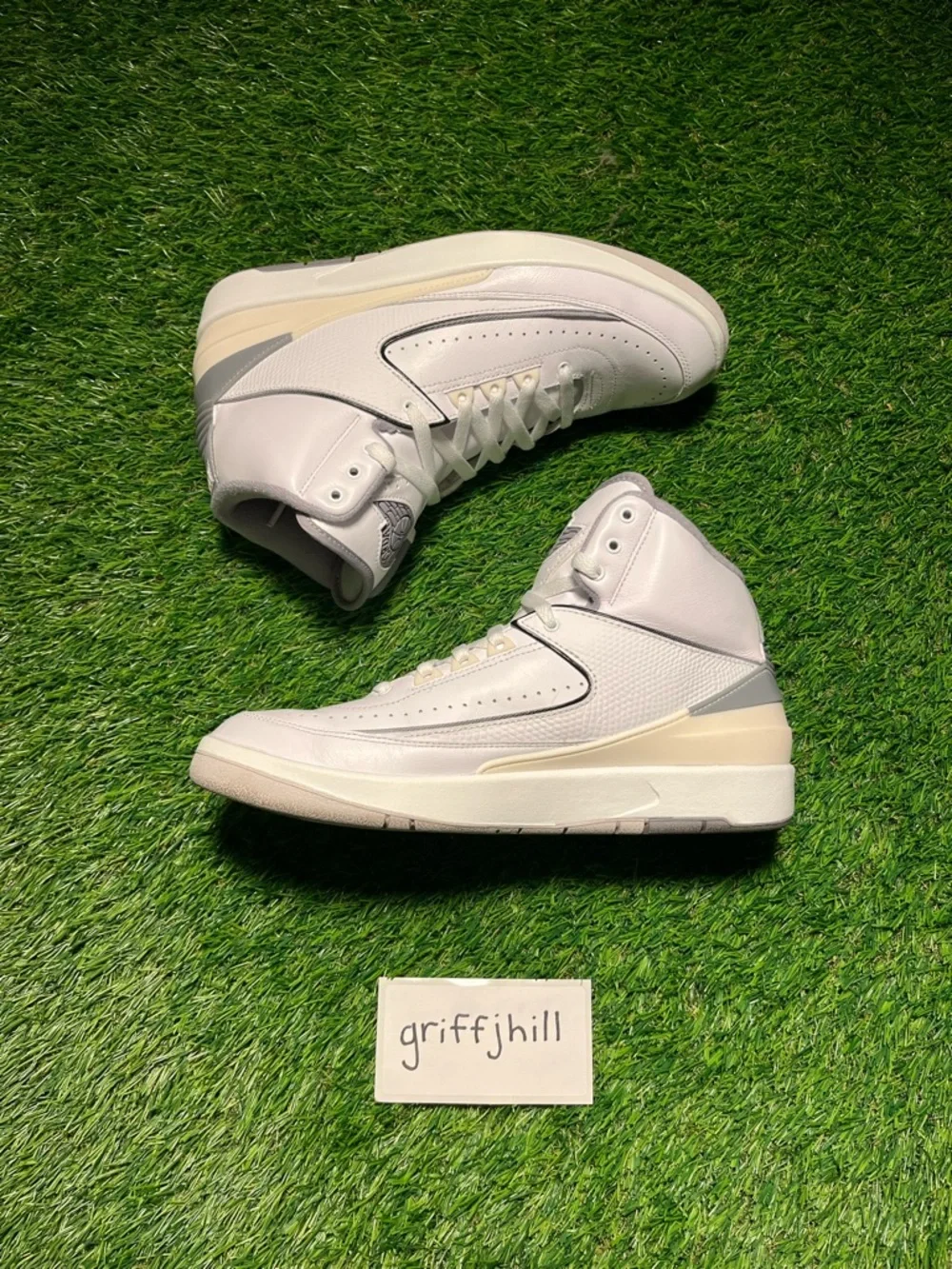 Air Jordan 2 Retro “Cement Grey” (2023) Size 9 Men’s OG All